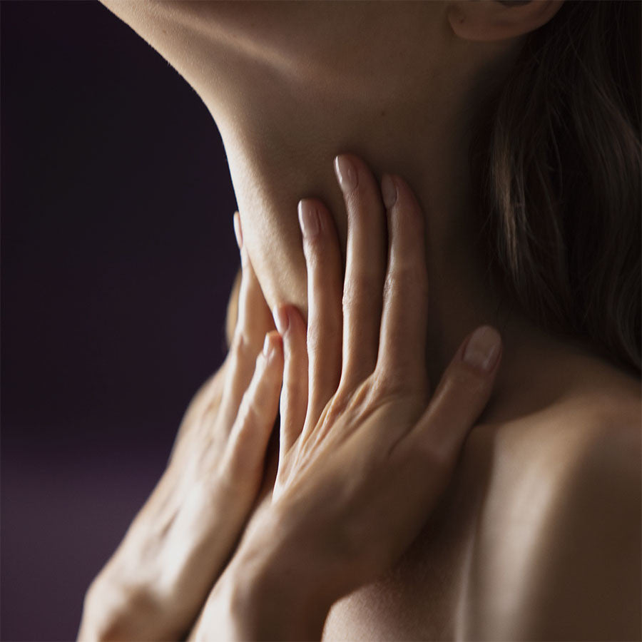 Sisley Emulsion Exquise A La Rose Noire & Black Rose Beautifying Emulsion 200ML Body Moisturizer