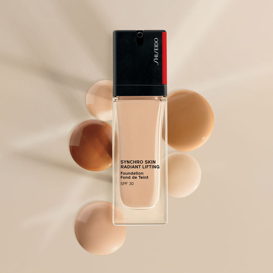 Shiseido Synchro Skin Radiant Lifting Foundation Fondöten